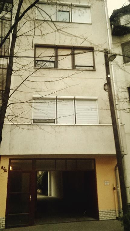 Ferienwohnung Solaris-Szeged Apartman Exterior foto