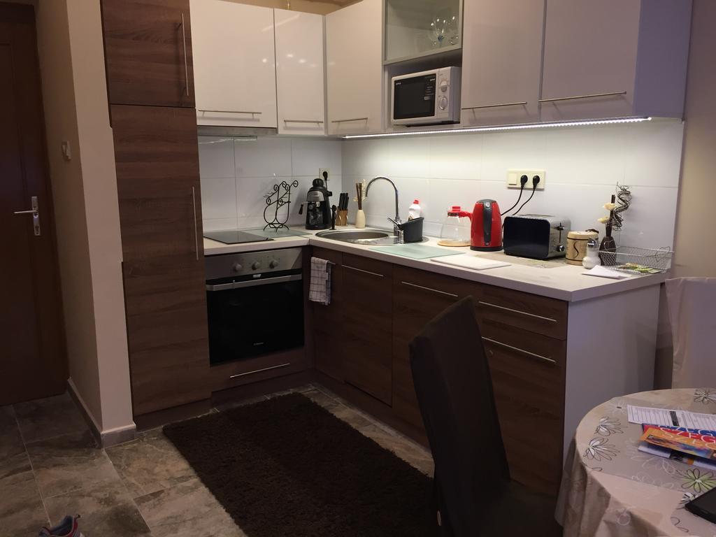 Ferienwohnung Solaris-Szeged Apartman Exterior foto